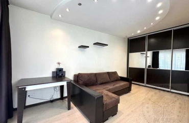 Photo One-Room flat, for sale. Kyiv Шевченковский, Dorohizhi