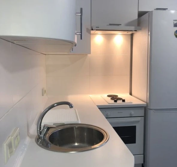 Fotografie 1. Garsonieră apartament, de închiriat. Odesa Хаджибейский (Малиновский)