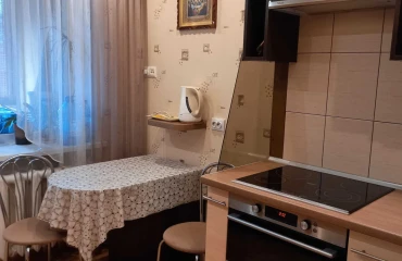 Zdjęcie Kawalerka mieszkanie, do wynajęcia. Kyiv Дарницкий