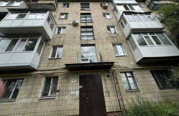 Foto Tres Ambientes piso, en venta. Poltava Шевченковский (Октябрьский)