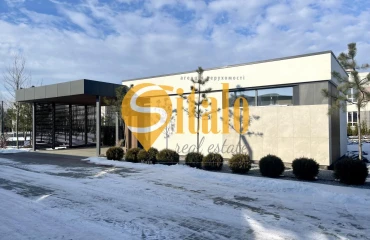 Photo House, for sale. Hora