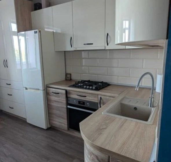 Fotografie 1. Trei Camere apartament, de vânzare. Poltava Шевченковский (Октябрьский)