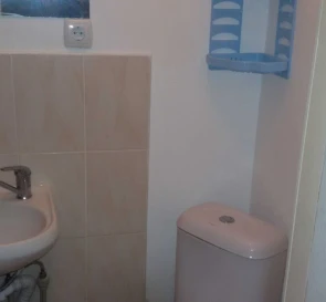 Foto 3. Monoambiente piso, para alquilar. Poltava