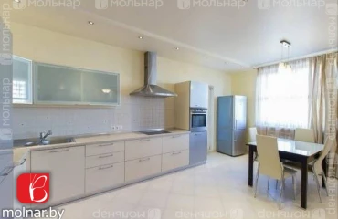 Фото Трикімнатна квартира, продаж. Мінськ Центральный