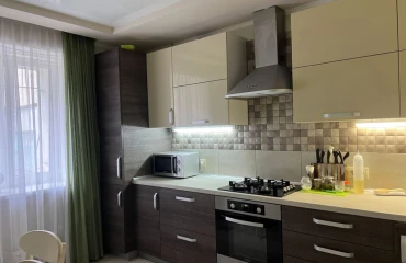 Foto Tres Ambientes piso, en venta. Poltava Киевский