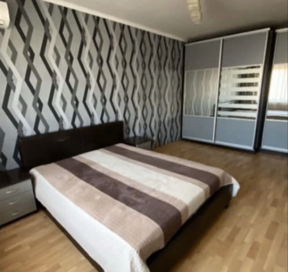 Foto 1. Dos Ambientes piso, para alquilar. Kyiv Дарницкий
