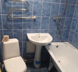 Foto 2. Tres Ambientes piso, para alquilar. Poltava Шевченковский (Октябрьский)
