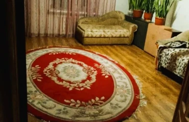 Fotografie Trei Camere apartament, de vânzare. Kyiv Святошинский, Syatoshyn