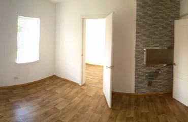 Photo House, for sale. Poltava Шевченковский (Октябрьский)