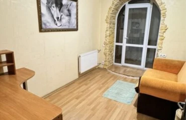 Photo Three-Room flat, to rent. Poltava Шевченковский (Октябрьский)