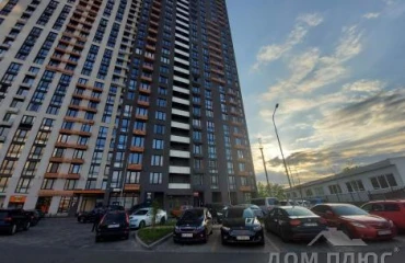 Foto Monoambiente piso, en venta. Kyiv Дарницкий