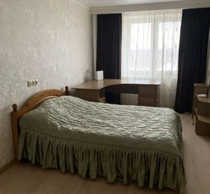 Photo 2. Three-Room flat, to rent. Poltava Шевченковский (Октябрьский)