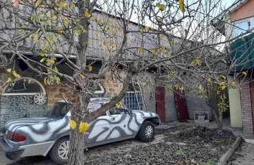 Photo House, for sale. Sviatopetrivske