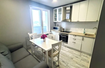 Foto Monoambiente piso, en venta. Kyiv Голосеевский, Vasylkivska