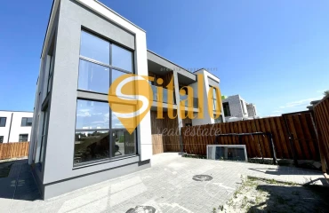 Photo House, for sale. Kyiv Дарницкий