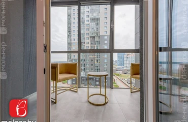 Foto Cuatro Ambientes piso, en venta. Minsk Центральный