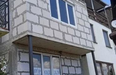 Foto Casa, en venta. Pivdenne