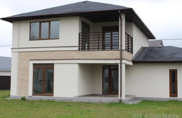 Photo House, for sale. Kriukivshchyna