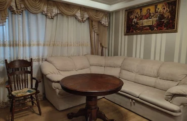 Zdjęcie Czteropokojowe mieszkanie, do wynajęcia. Poltava Киевский