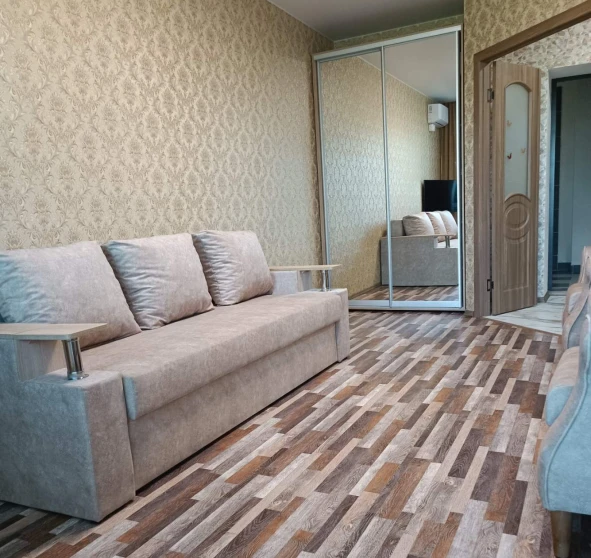 Fotografie 1. Garsonieră apartament, de închiriat. Poltava Шевченковский (Октябрьский)