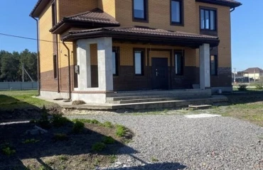 Photo House, for sale. Horishni Plavni