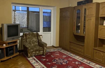 Photo Three-Room flat, to rent. Poltava Шевченковский (Октябрьский)