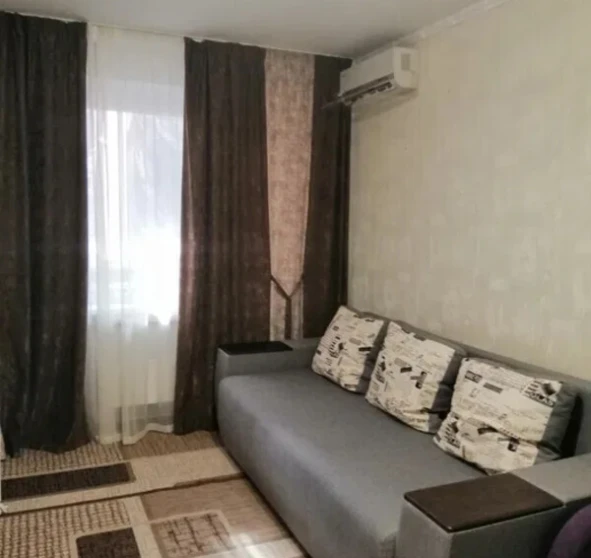 Fotografie 1. Garsonieră apartament, de închiriat. Poltava Шевченковский (Октябрьский)