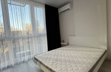 Zdjęcie Kawalerka mieszkanie, do wynajęcia. Kyiv Дарницкий