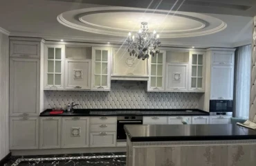 Фото Трикімнатна квартира, продаж. Київ Голосеевский, Деміївська
