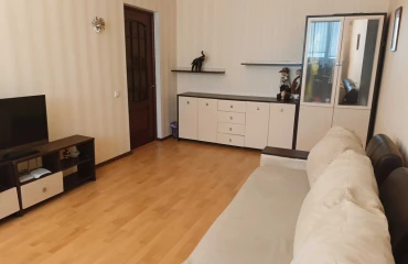 Фото Трикімнатна квартира, продаж. Київ Голосеевский, Теремки