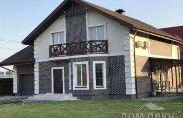 Photo House, for sale. Kriukivshchyna