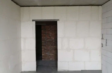 Foto Tres Ambientes piso, en venta. Kyiv Голосеевский район, Demiivska