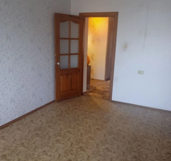 Foto 1. Monoambiente piso, para alquilar. Poltava