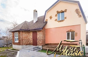 Photo House, for sale. Zaporizhzhia Днепровский