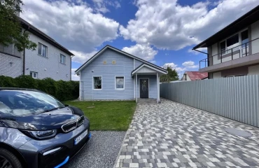 Foto Casa, en venta. Petropavlivska Borshchahivka