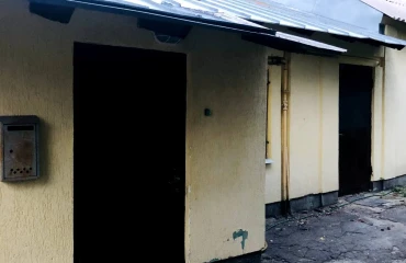 Photo House, for sale. Poltava Шевченковский (Октябрьский)