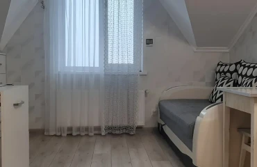 Фото Однокімнатна квартира, продаж. Київ Голосеевский