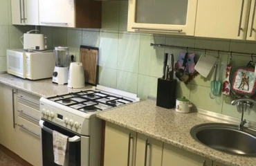 Foto Tres Ambientes piso, en venta. Poltava Шевченковский (Октябрьский)