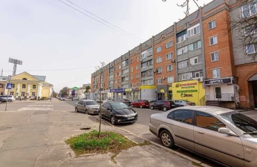 Photo Four-Room flat, for sale. Poltava Шевченковский (Октябрьский)