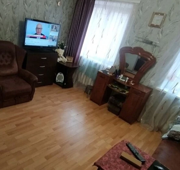 Photo 1. One-Room flat, for sale. Poltava Шевченковский (Октябрьский)