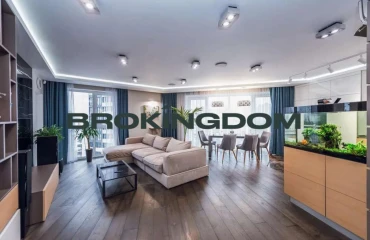 Фото Трикімнатна квартира, продаж. Київ Соломенский