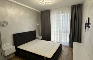 Foto Monoambiente piso, en venta. Kyiv Голосеевский, Vasylkivska
