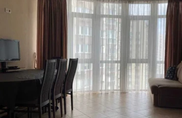 Foto Tres Ambientes piso, en venta. Kyiv Святошинский, Zhytomyrska