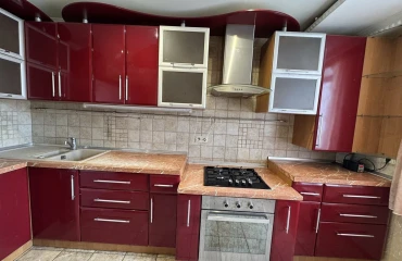 Foto Tres Ambientes piso, en venta. Poltava Киевский