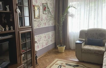 Photo Three-Room flat, for sale. Poltava Шевченковский (Октябрьский)