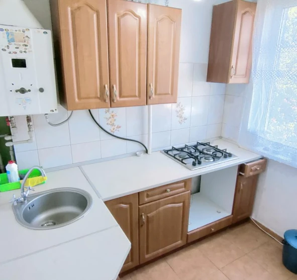 Fotografie 1. Două Camere apartament, de închiriat. Cherkasy Пл. 700 летия
