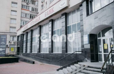 Zdjęcie Komercyjna, na sprzedaż. Kyiv Голосеевский
