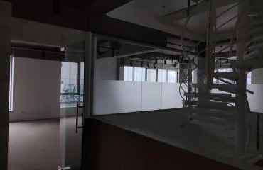 Foto Comercial, para alquilar. Kyiv Соломенский
