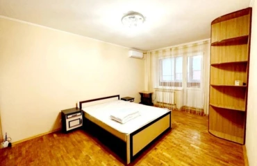 Foto Monoambiente piso, para alquilar. Kyiv Дарницкий