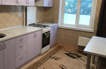 Zdjęcie Trzypokojowe mieszkanie, na sprzedaż. Poltava Подольский